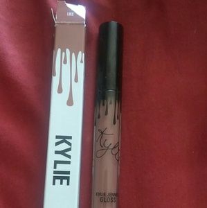 Sold Kylie Like Lip Gloss